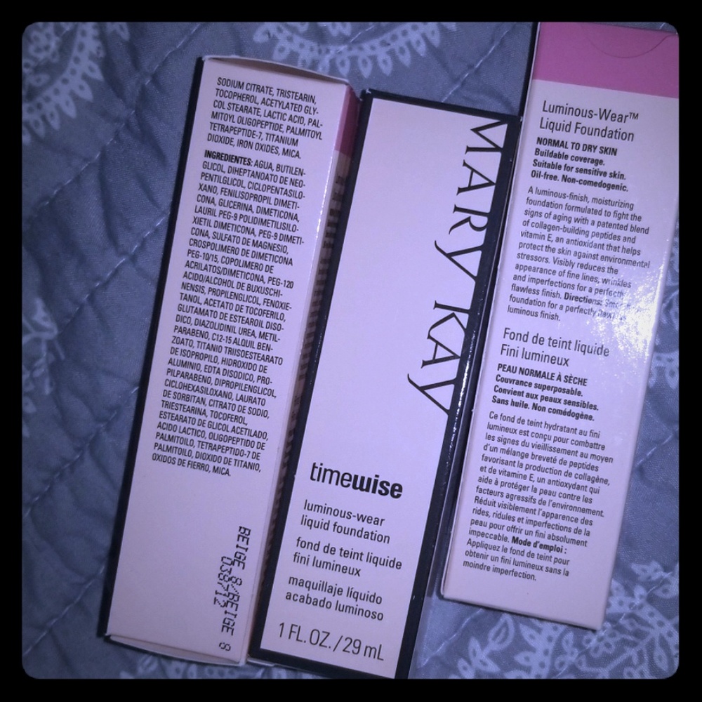 Beige 8 Normal to Dry Skin Luminous-Wear